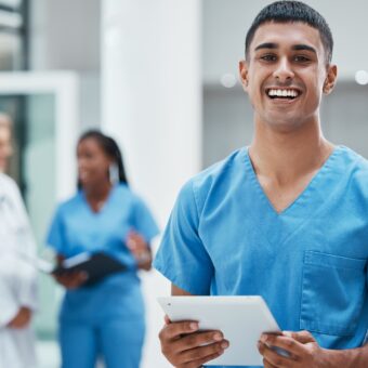 Diplôme d'Etat d'Infirmier en pratique avancée (DIPA)