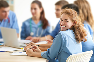 étudiante du campus des métiers et des qualifications d’excellence